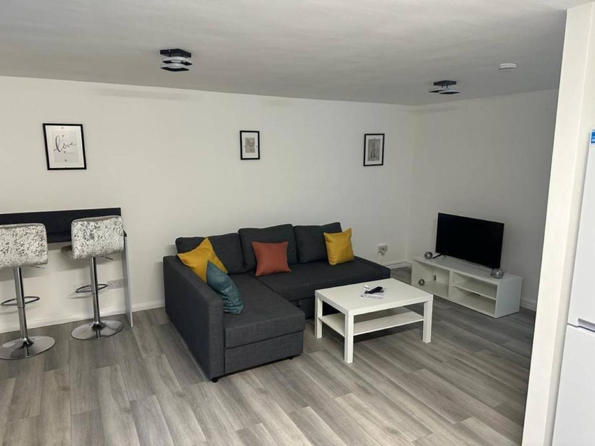 Stylish Apartment At Carlton Grove London Luaran gambar